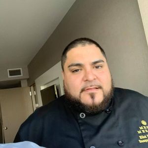 Meet your Posher, Eliot